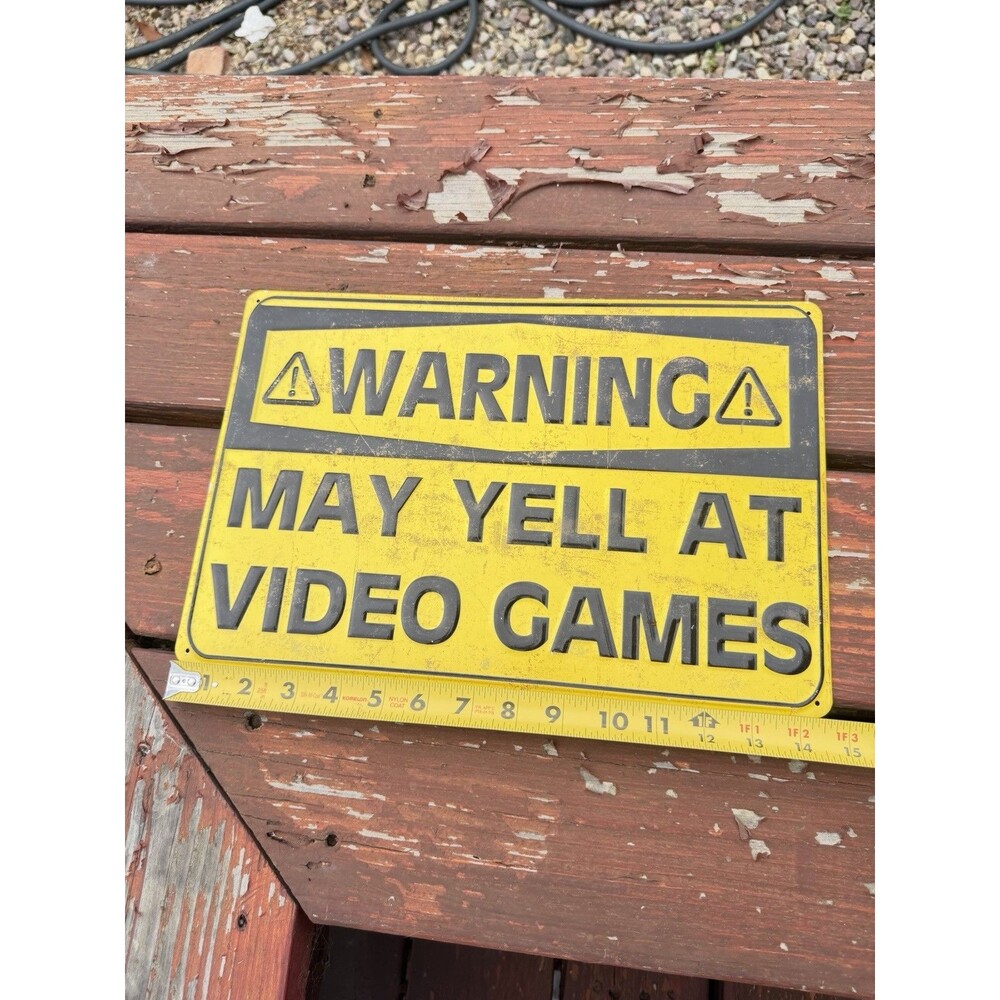 Video Games Sign - Picture 4 of 5